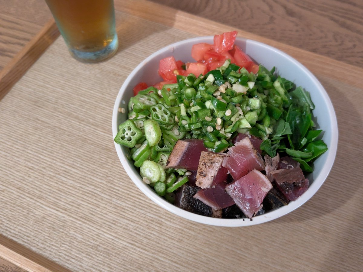 knit___kitchen's tweet photo. 朝採れバジルも買えたので、こちらも食べました。ピーマンソース美味しかったです🫶 https://t.co/txrsFvJF9U