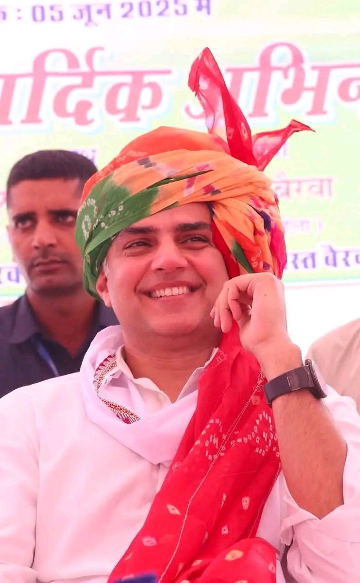 GurjarParsa's tweet photo. राजस्थान के जन जन की मजबूत आवाज़ आदरणीय सचिन पायलट साहब को जन्मदिन की अशेष शुभकामनाएं 
Happy birthday 🎉🎉🎉 
Pilot jindabad 
Sachin pilot jindabad 
Happy birthday Sachin pilot 🎉🎉 https://t.co/GabYNEP1iY
