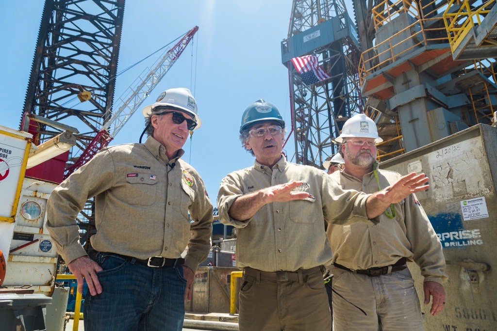 SecretaryBurgum's tweet photo. Happy Labor Day, America!

This administration is supporting and prioritizing American workers. Under @POTUS, we are onshoring production, bringing high-paying jobs back home and reviving our manufacturing industry—and this is just the beginning.

Thank you for all of your work! https://t.co/aaJBIXn3Ow