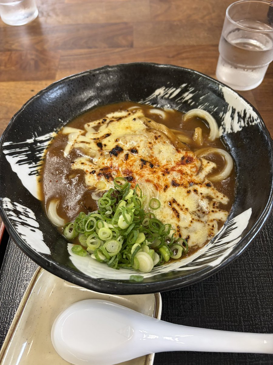 MwOFHDKUE647206's tweet photo. 今日のお昼は香川のうどん！
安くておいしい✨ https://t.co/s7an7oorxf