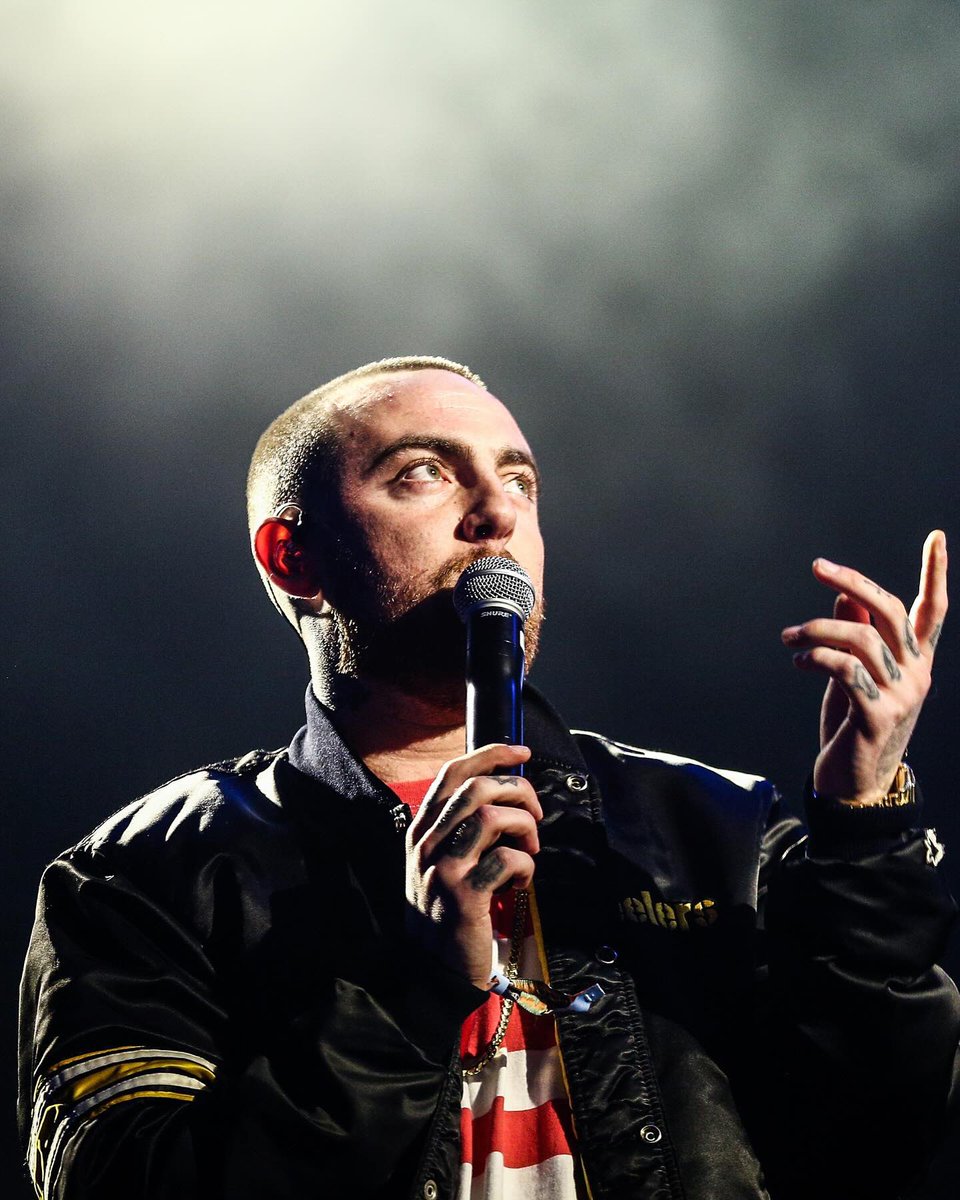Complex's tweet photo. 8 years ago the world lost the talented Mac Miller 🤍

Rest in Peace Mac 🕊️

[📸: via/ GettyImages] https://t.co/qPyACAeDM4