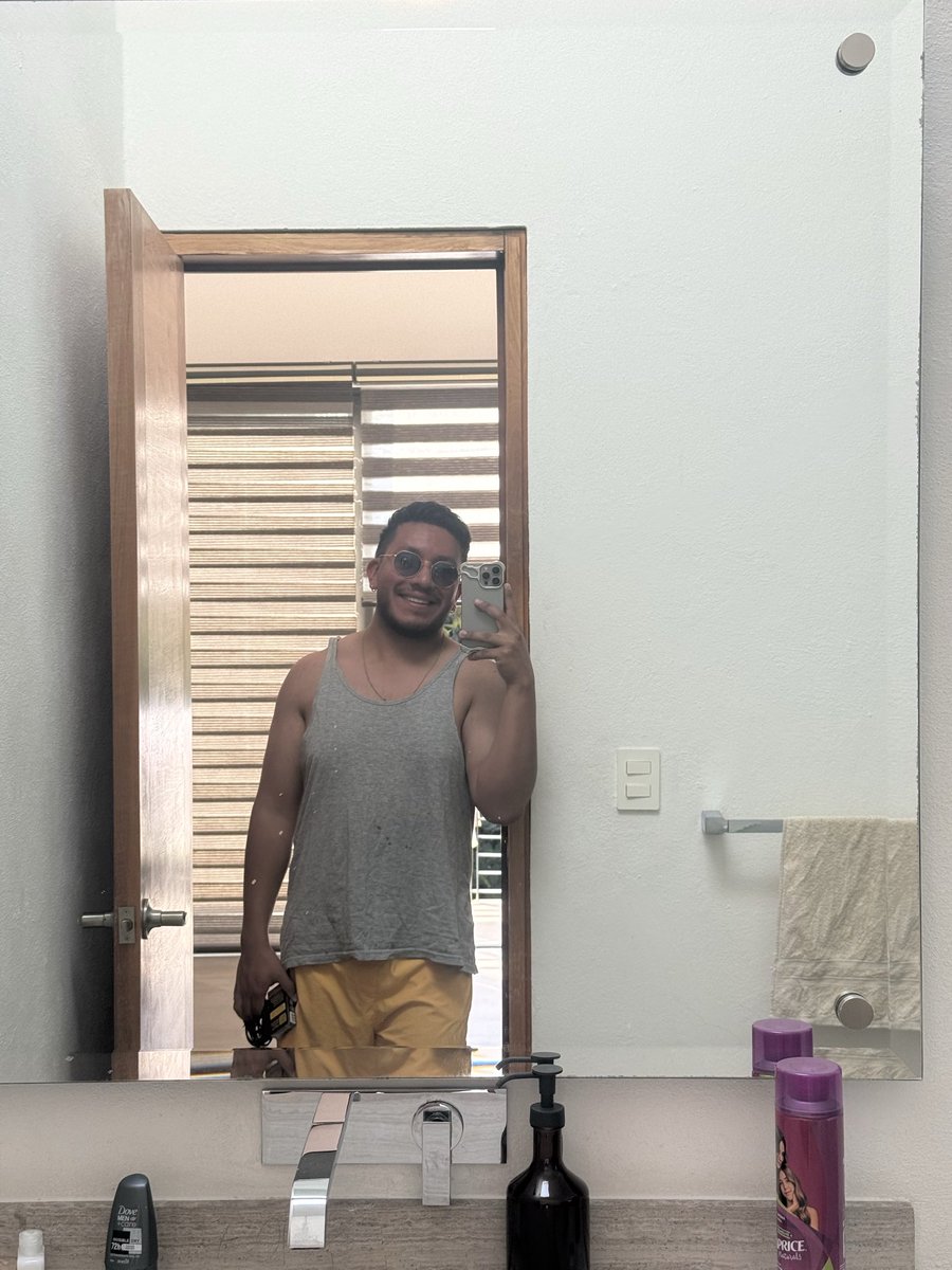 erickgerardo59's tweet photo. Love my body, love my aura, love my energy
Solo mía, una diva, diosa, perra, queen
Goddess energy, todo llega a mí
Soy divina, cosa fina, xula para mí🫶🏼 https://t.co/uLIMaQM69W