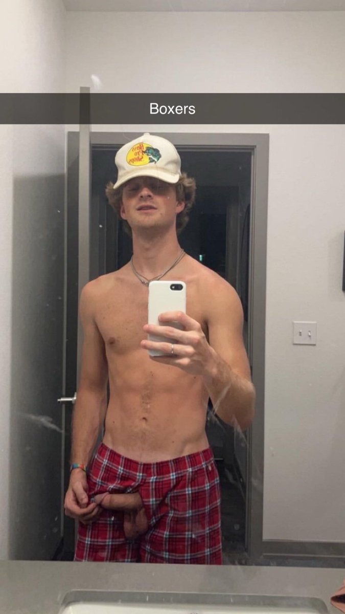 ajMisemer's tweet photo. My soft dick is doing good on Reddit, should I stay on twitter too? 😈😈 lemme know if you want to see it hard!
#balls #boxers #boner #baited #addchat #countryboy #bait #circumcised #cutdick #abs #reddit #porn #dickpic #whitedick #upcurvedick https://t.co/moeAhgK5Er