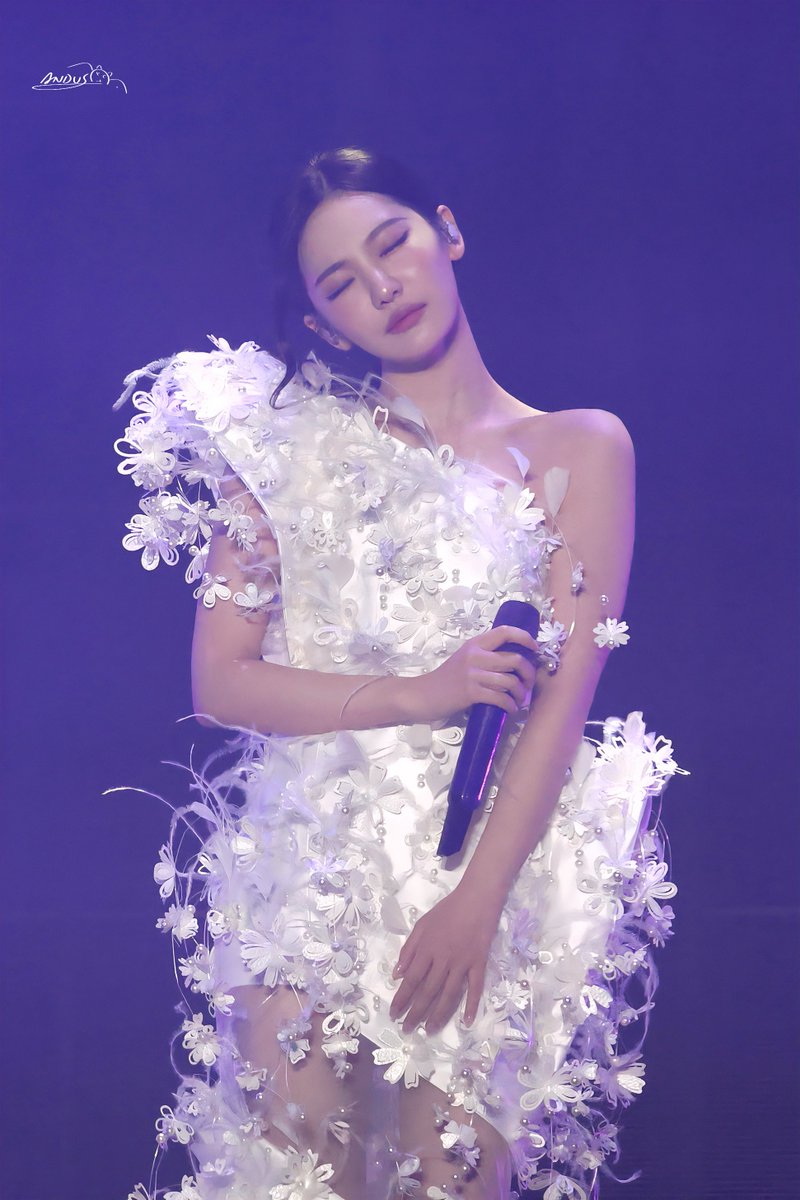 AndusMui's tweet photo. 260906 SANTIAGO

#NINGNING #aespa
#닝닝 #宁宁 #宁艺卓 https://t.co/th9sP5YZR3