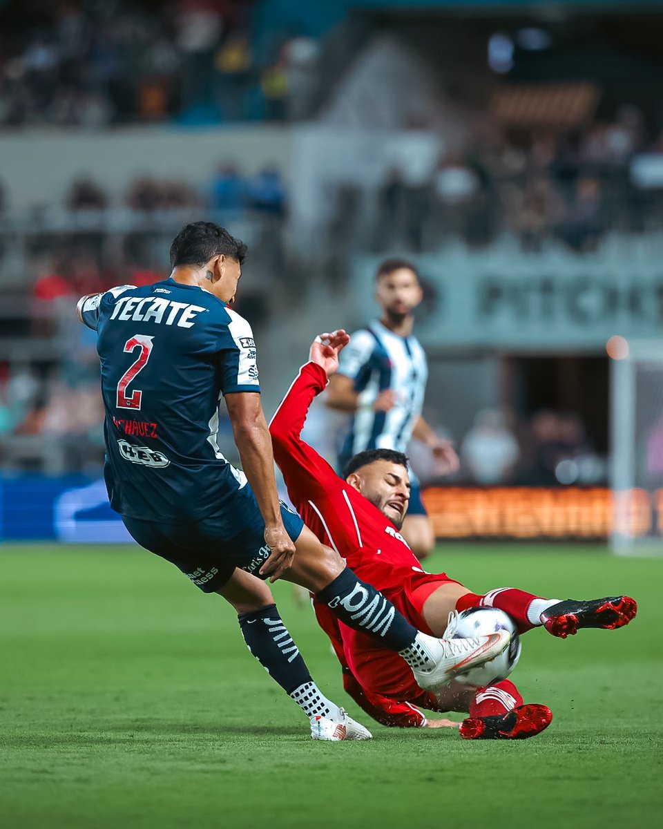 EstadioToluca's tweet photo. ¡SOMOS CAMPEONES DE LA LEAGUES CUP! 🏆

El Deportivo @TolucaFC hace historia y se corona como el primer club mexicano en ganar de manera oficial el título de la @LeaguesCup, al derrotar 2-0 en la final a los @Rayados en el Shell Energy Stadium.

#LeaguesCup2026 | #LeaguesCup https://t.co/35tKL3LKUj