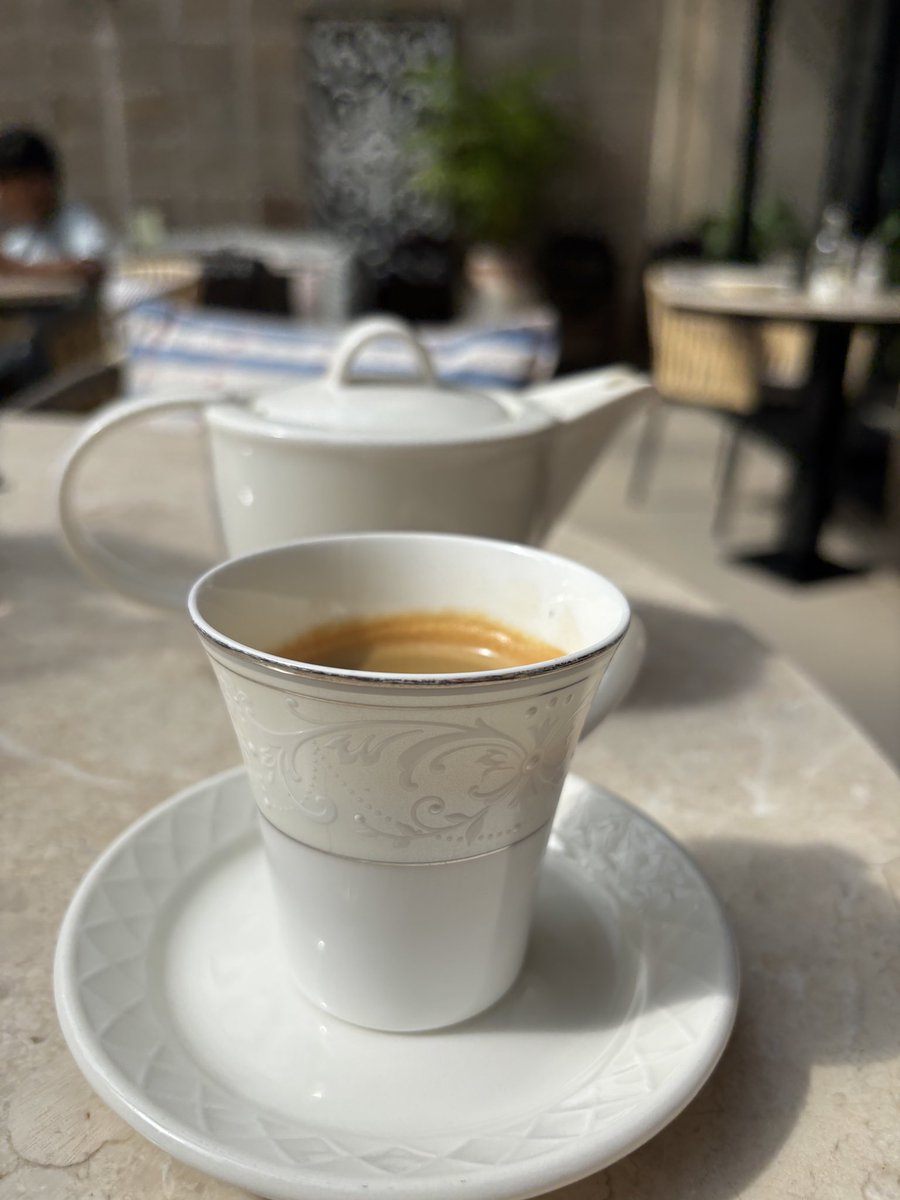 jasuja's tweet photo. My favourite kind of mornings especially on Mondays is-
Chai and coffee ka samagam in a sunny cold environment with lots of jazz music and yes a little bit of hustle- bustle https://t.co/H3kmVGpKoa
