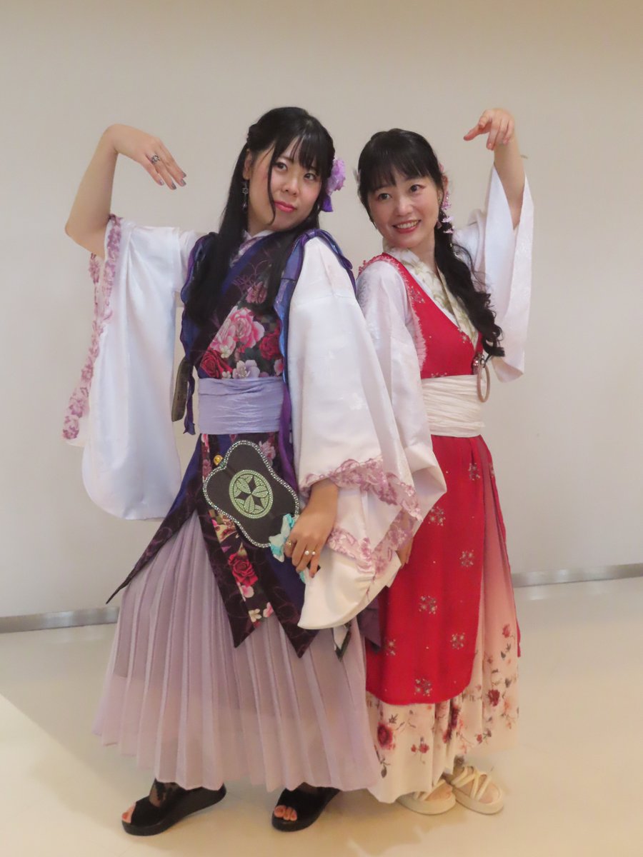 PYONSAN2's tweet photo. #垂井戦国演義2026 終了後の #さくらゆき 交流会
限定数量のさくらさんカレンダーステッカーをゲット👍
時間も十分あり 撮影会ではいろんなさくらさんやさよちゃんの写真が撮れて楽しかった
 4枚目 自分は見えます👀 肩に担いだ米俵🌾 https://t.co/nqdyzGZCzh