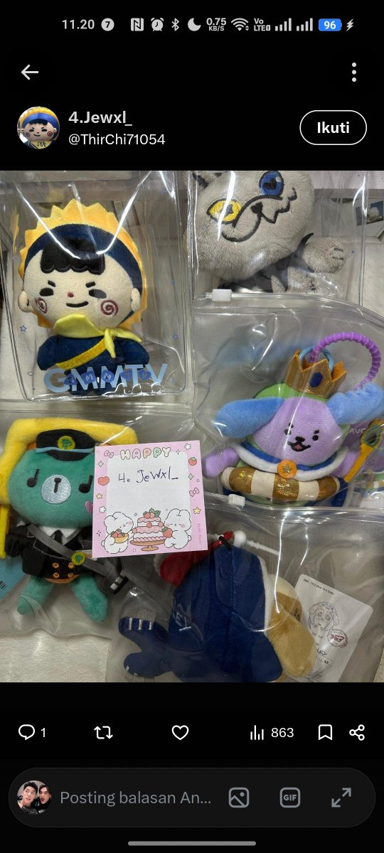 ariesnbloom's tweet photo. SCAM ALERT!!! 
I was scammed by a Jummo doll and Permpoon V1 for around 2,150 baht, he took photos on other people's tiktok. I am in Indonesia and don't know where to report it, please help me to get my money back
his account @ThirChi71054
please help ke
#ตลาดนัดGMMTV https://t.co/SUX23l7Kof
