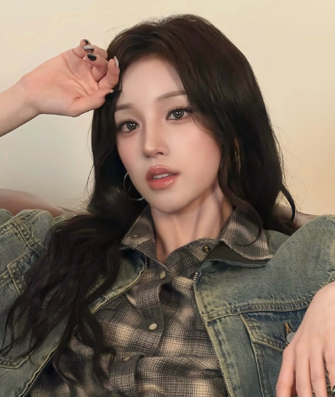 CervicalFa13955's tweet photo. #宋雨琦 #YUQI #idle
小宋假期了... https://t.co/cXz8YndHTp