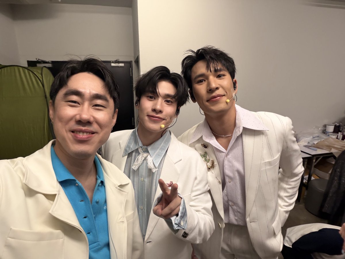 Que515's tweet photo. ขอบคุณชาว People ทุกคนมากๆนะครับ เมื่อวานสนุกมาก รู้ตัวอีกทีตื่นมาเสียงหาย หวังว่าทุกคนจะสนุกและมีความทรงจำดีดีร่วมกับน้องเพิร์ลพีค ไม่ใช่ซิ พี่ป๊า น้องบี๋ รอเรื่องหน้าได้เลย #PeekAPoooWithPearlPeak 
#เพิร์ลพีค #Pearlpeak https://t.co/fd9gcpYHE0