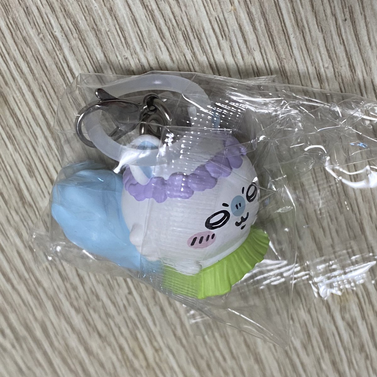 sachababu's tweet photo. 【交換】ちいかわ　めじるし　入場者特典　映画　マスコットチャーム

求→セイレーン

譲→第1弾モモンガ

郵送又は都内手渡しにて交換希望

よろしくお願いします https://t.co/QgtMhIiqNg