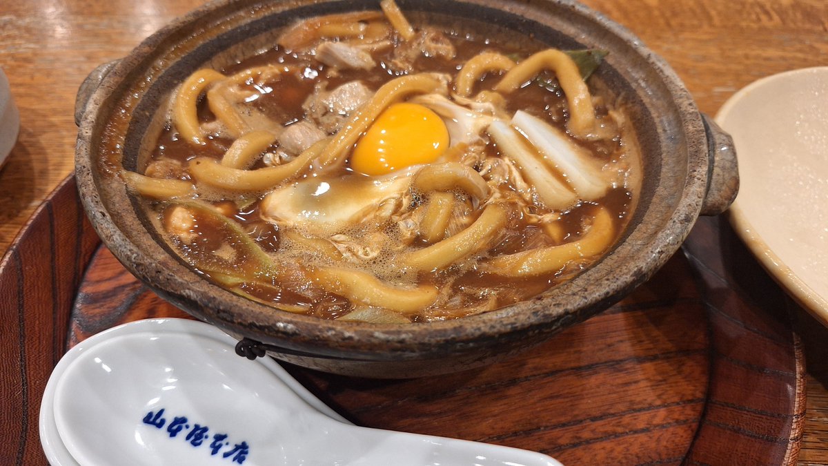 nico01955's tweet photo. 初名古屋！
ぷらっと日帰りで遊びに来て郷土料理を食べ熱田神宮に来ました。
今日は蒸し暑い！
勝手知らない土地はほんとスマホの恩恵に預かるね。助かる〜。 https://t.co/YWvj6sbgCp