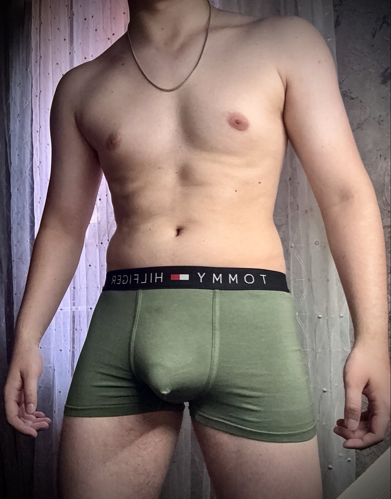 Arteryoql4's tweet photo. #fyp #gym #malebody #gay #bisexual #naked #sexy https://t.co/EdPJEnXpT2