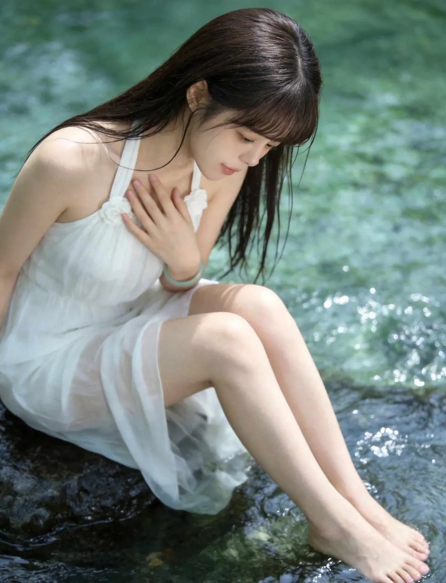 AnnaGallow51271's tweet photo. 初秋日清凉 https://t.co/qySpAa3WOQ