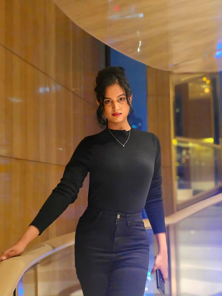 Nikkisharma1231's tweet photo. 🖤 https://t.co/VX3W3MbSMA
