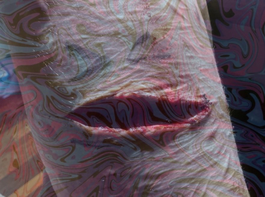 Carlashhtwt's tweet photo. Practicing sfx makeup AI generated https://t.co/hzdHMSZ0ny