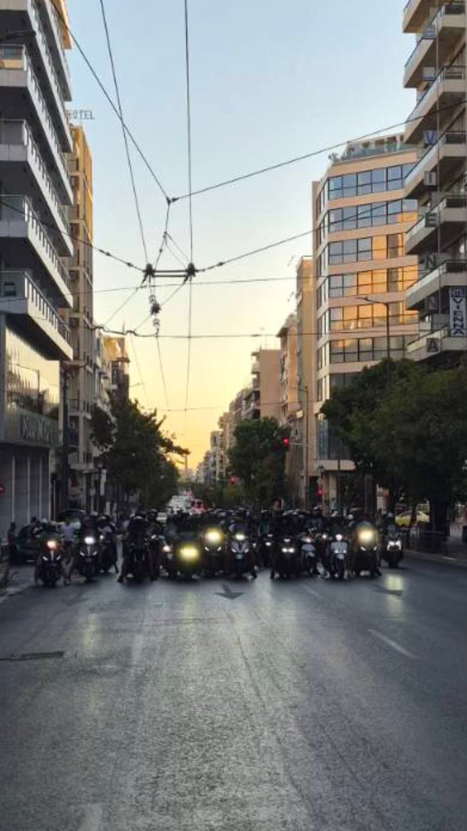 warzone_gate_13's tweet photo. Μια βόλτα και μοτοπορεία πριν το ματς στην Αθήνα μας! ☘️🇳🇬🏦
Από Gate 13 Official Page
#paobcgr #paobcaktor #paobc #CLUB1908 #WeTheGreens #PAOFC #paofc #Panathinaikos #panathinaikos #panathinaikosfc #panathinaikosac #panathinaikos1908 #pao1908 #paoac #paovolley https://t.co/ivB6X6HtGd