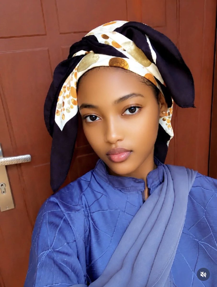 Zaylanah's tweet photo. Hello👋 https://t.co/AlmuyjatZH