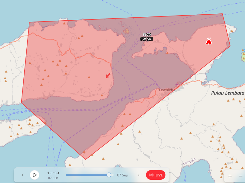 Rute_T11_T12's tweet photo. Another Zona Merah VA 

- Semeru, Jatim (~13:00 WIB): Tempursari, Yosowilangun 
- Ibu, Malut (~16:45 WIT): Ibu, Nusa Kahatola, Barataku, Dokulamo, Naga 
- Dukono, Malut (~16:00 WIT): Tobelo, Bosala, Tolonuo, P. Rau, P. Doi
- Ili Lewotolok, NTT (~14:30 WITA): Adonara, Babokerong https://t.co/uHbrszHjOl