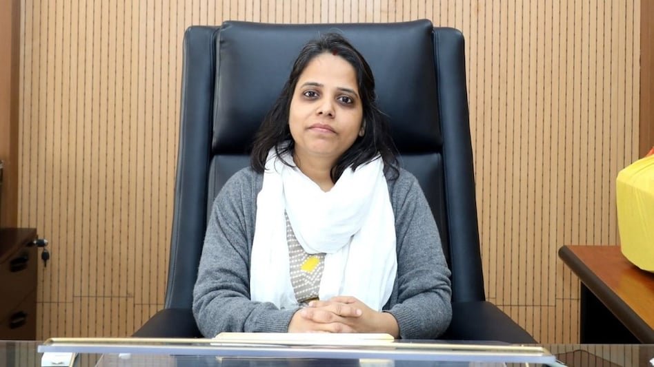 Benarasiyaa's tweet photo. MP IAS officer Neha Marvya after her fourth transfer with a year: 

Good morning respected seniors and colleagues, I am very disturbed by seeing the transfer list dated 05.09.2026 where again my name appears. Within 50 days of joining I am transferred. This is the fourth time in one year my name is appearing in the transfer list. I understand that MP IAS Officer Association is much beyond just wishing birthdays, congratulating etc.

I would like to register my resentment here hoping that I will get some solution. I completely understand that being an IAS officer I can be asked to perform my duties wherever the state government wants, and I have always respectfully accepted the orders.

But this time I feel very demotivated. I am transferred because the subordinates whose establishment is not with me but with the department organised a mutiny against me, they are thumping on my desk threatening to get me transferred. I reported the insubordination, hoarding of files by the subordinates and mistreatment meted out to me in the department through proper channel hopping necessary action will be taken. Rather I am transferred?

What message will pass down? Is an IAS officer so vulnerable that even his subordinates can get him or her transferred by organising a mutiny. What did I do that within a month subordinates organise a mutiny? Leave me, I don't think any IAS officer can do anything of the level that subordinates organise a mutiny within a month of joining of the officer. An officer hardly gets to understand the work in a month. But I have been humiliated by this transfer on the behest of the mutiny of subordinates.

How am I supposed to work? My tenures are short 2-3 months, by the time I understand the charge I get removed. Even my subordinates feel I am an easy target if I do not work according to them they can get me transferred. I have kept silence and patience for long numbers of years being sidelined and not given work, hoping things will improve but the situation has worsened now subordinates have started threatening me.

Always conspirators win and I fail. The system has failed me. Today it's me, tomorrow another IAS officer will be the target.

Regards