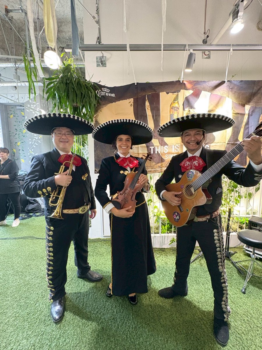 EmbamexJP's tweet photo. 原宿ハラカドでメキシコ独立記念日を祝う「HARAKADO MEXICO FESTA 2026」が9/12(土)・13(日)に開催！🇲🇽✨
マリアッチ生演奏やラテンDJ、本場タコス、伝統アートやワークショップまで見どころ満載！原宿で陽気なラテン文化を体感しよう🎉（入場無料） https://t.co/UzkeudjLkH