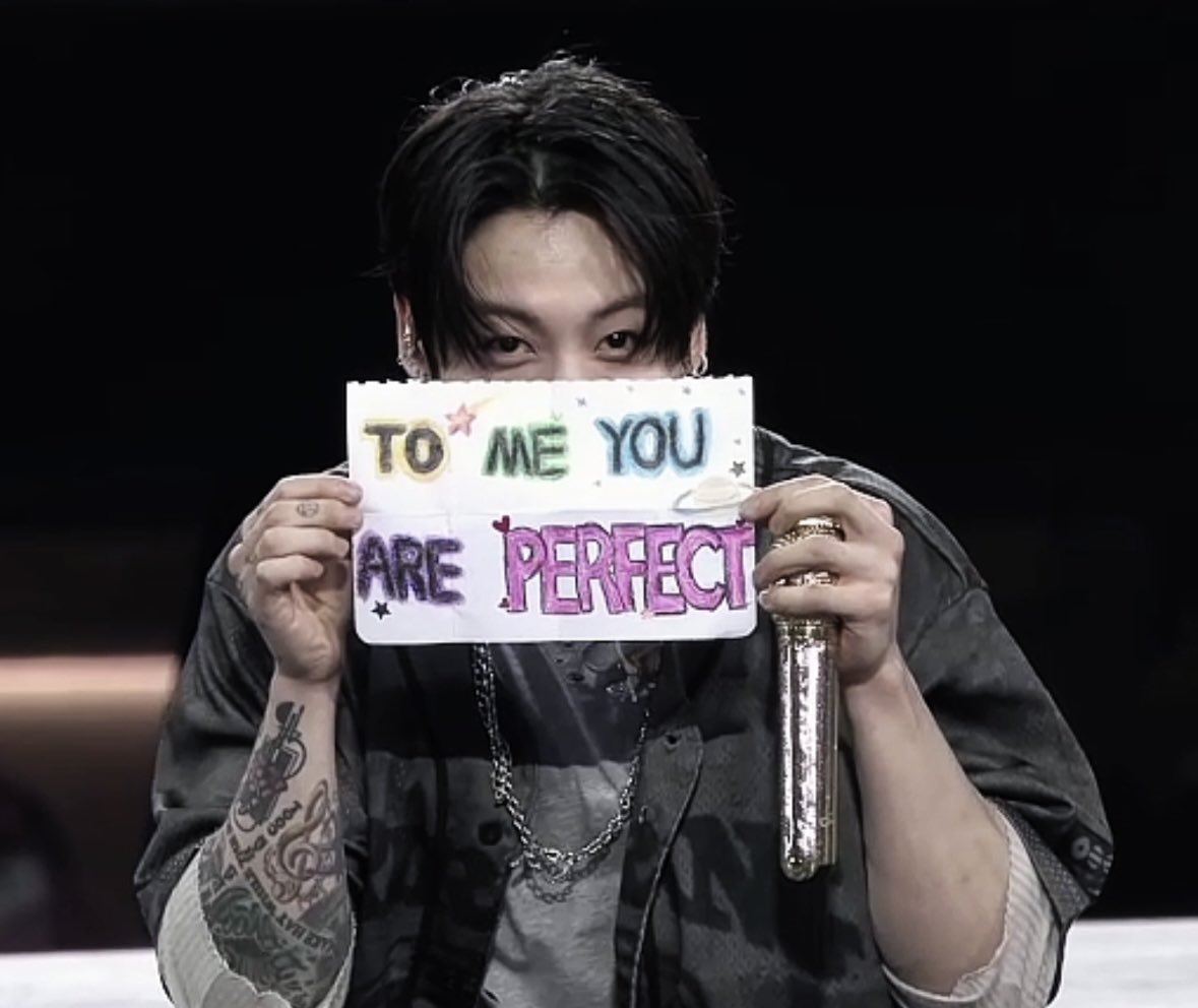 dreamjeons's tweet photo. always remember that, to jungkook, you’re perfect https://t.co/qb31h2d94a