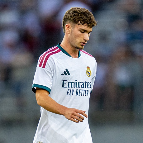 MadridXtra's tweet photo. 🚨 JUST IN: Cestero or Sergio Martínez could START against Inter.

If Mourinho chooses one, Cestero could have the EDGE. @marca https://t.co/mhkAKYOaY9