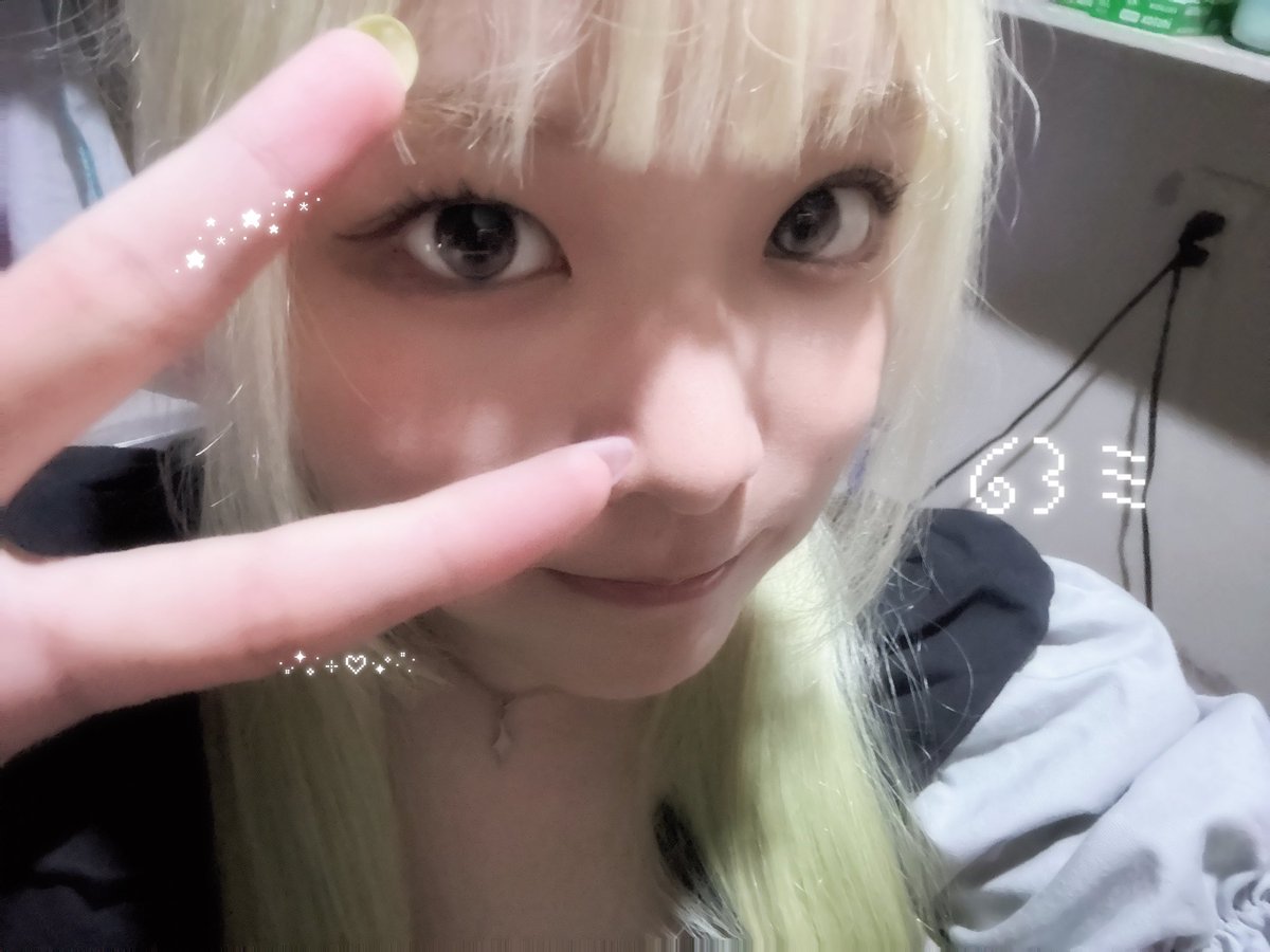 nae_milpan's tweet photo. はじめまして❣️
みるき〜ぱんだ@_milky_panda_ の新人メイドなえです🍏🍏
おしゃべり大好き19歳です🐸
よろしくお願いします🙇 https://t.co/fiTKCn1kaW