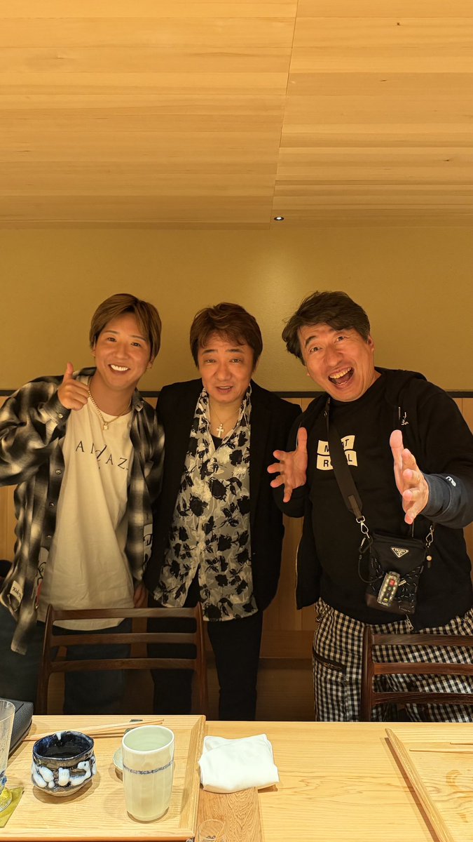 mukakin1203's tweet photo. お鮨よいちょ
寺門ジモンさんトークきれっきれッ https://t.co/M9LoHMGzrI