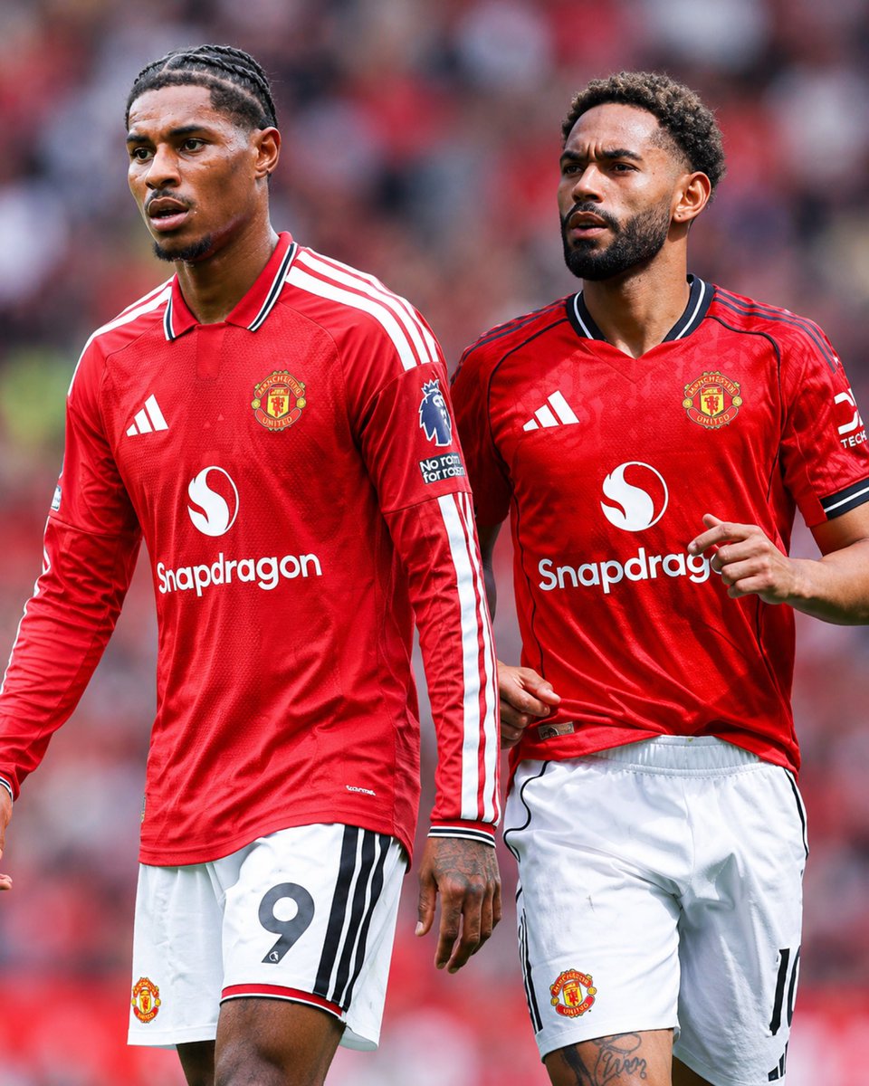 MrManUnited55's tweet photo. 🧑‍🏭Facts

Micheal Carrick has to choose between playing Marcus Rashford or Cunha on the left wing, to avoid having dressing room issues! https://t.co/1fMhmdBKns
