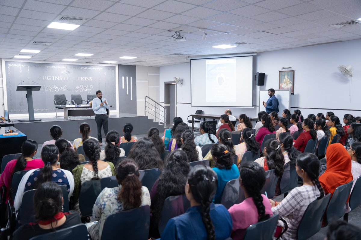 GRGSMS01's tweet photo. #CXOTALK | From Local Vision to Global Impact
GRG School of Management Studies hosted a CXO Talk with Mr. Dhruv Suyamprakasam,Co-Founder &amp; CEO of #iCliniq.com. He inspired MBA students with insights on entrepreneurship, empathy, innovation &amp; building a global HealthTech platform https://t.co/GVXqNFG7pq