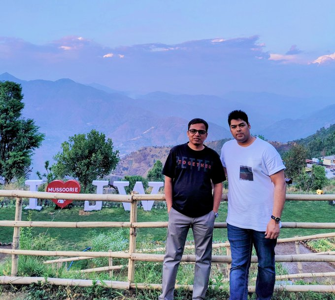 user999eueue's tweet photo. Happy birthday 🎂 Boss Mitesh_Engr https://t.co/yRyvjUhAlw
