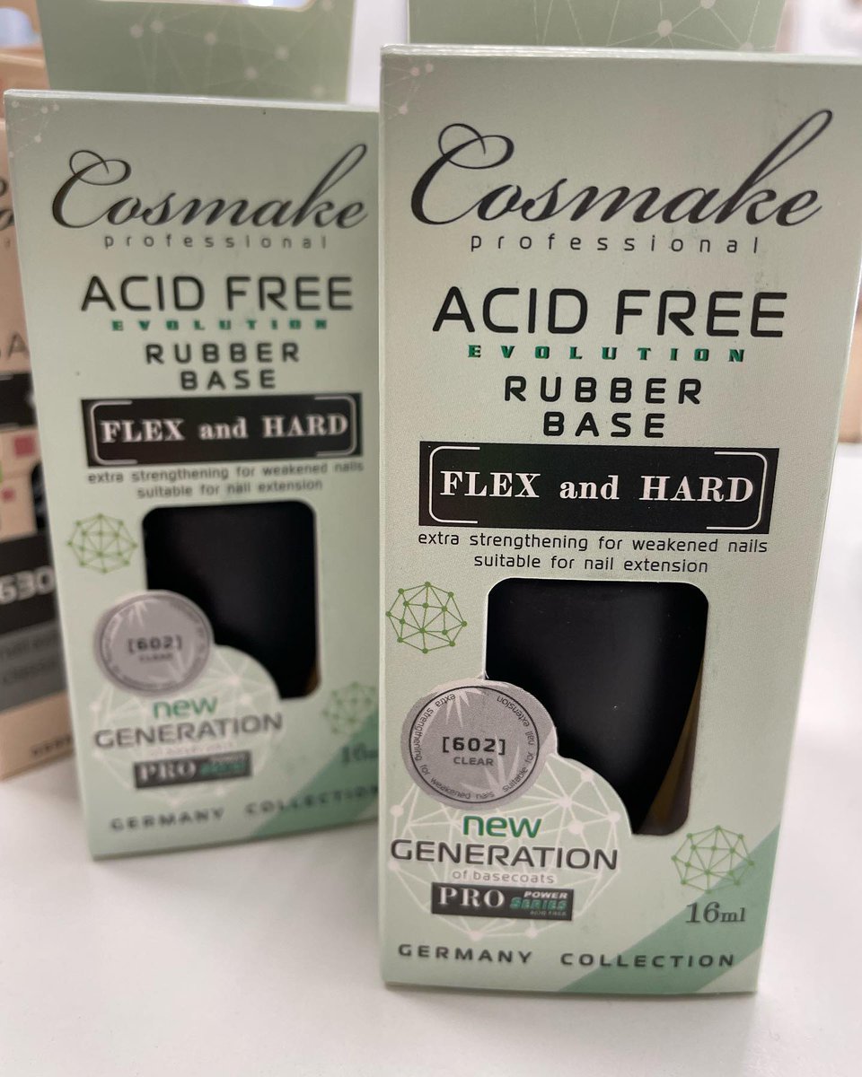 _laressa's tweet photo. Бескислотная каучуковая база Cosmake средней густоты для ремонта и донаращивания ногтей. Укрепляет тонкую и слоящуюся ногтевую пластину, предотвращает отслоения и продлевает стойкость маникюра. https://t.co/ITdAWd2iNC