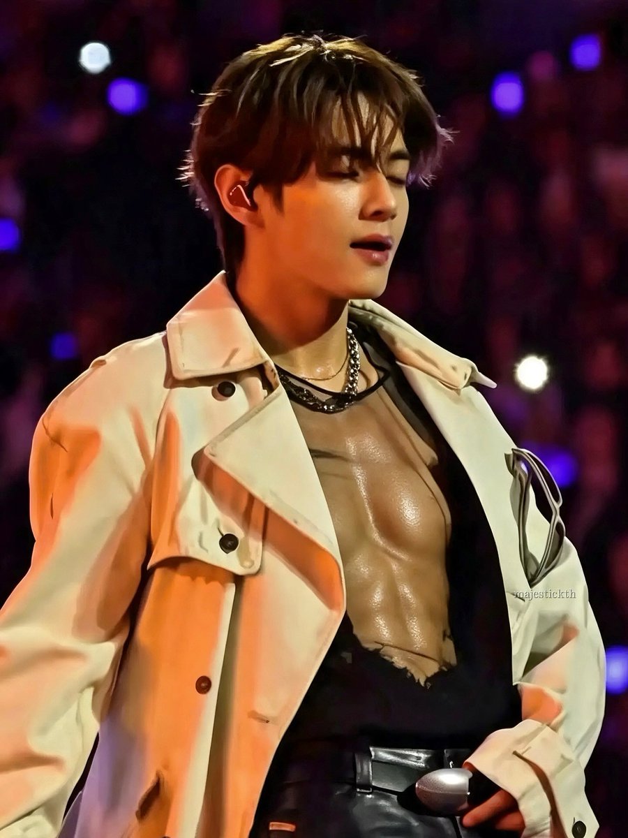 BTS_TAEHYUNGO's tweet photo. 🔥 https://t.co/eP2F0NwidE