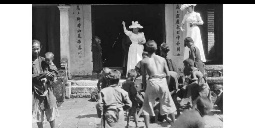 lilsatoshi14's tweet photo. Blanche Doumer, the wife of Paul Doumer, in Indochina (Vietnam) in 1899 vs. Gen. Tumukunde in Rukungiri, Uganda, in 2026. https://t.co/7pf9a3DMro