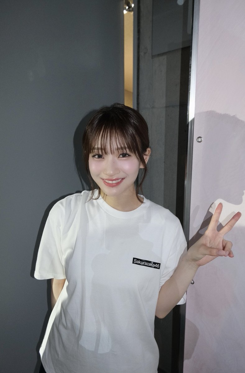 sakurazaka46's tweet photo. 小島凪紗がブログを更新しました！🌸｜ 　 https://t.co/gd7qrpv9p0 ぜひご覧ください！ #櫻坂46 #小島凪紗 https://t.co/n61aEA2Jzu