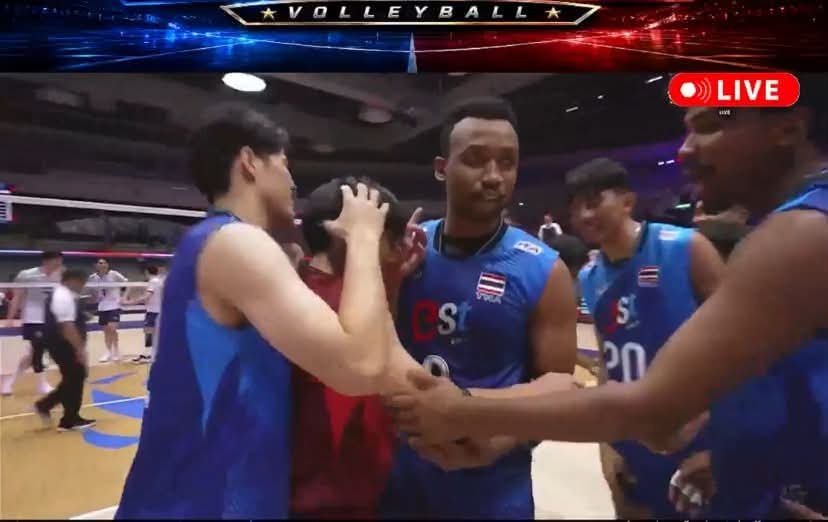 marisachok's tweet photo. เห็นใจน้องเหนือนะคือเกมส์มันกดดัน คำว่าชุดใหญ่มันละเอียดกว่ารุ่น U มากๆ
เชื่อว่าถ้าน้องได้ลงบ่อยๆ ได้ประสบการณ์จากตรงนี้ไป น้องจะเก่งและแข็งแกร่งกว่านี้แน่!
#วอลเลย์บอลชาย https://t.co/8pKAx7XoVv