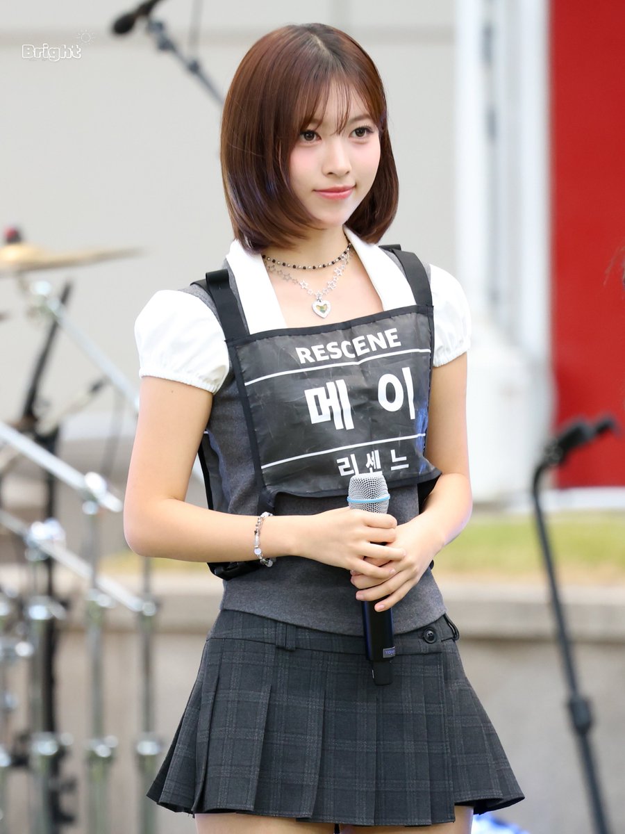 bright8190323's tweet photo. 250829 잇츠 라이브

그날 라이브 진짜 잘 한다고 생각해~

#RESCENE #리센느 #메이 #MAY 
#에니_메이_션속만찢녀_후기 https://t.co/CFnEPpgmik