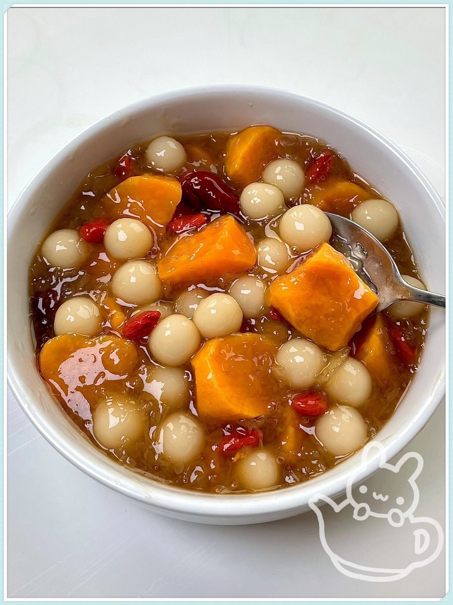 truev271151's tweet photo. [Just had a spontaneous 2am snack of warm taro balls—sudden joy hits different, making this chaotic week feel a little softer ]， https://t.co/aysJpzgato