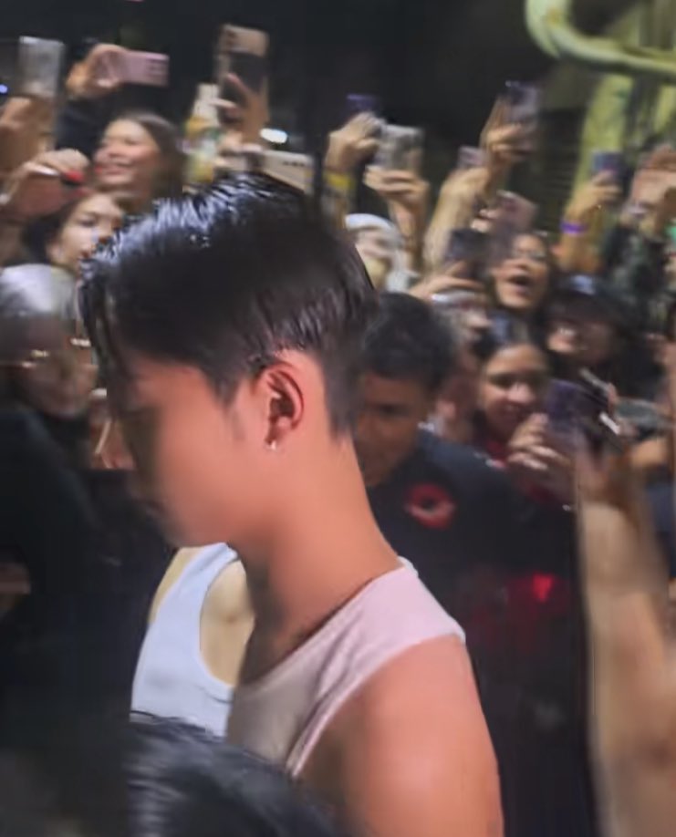 918_ryul's tweet photo. Ryul after the concert. https://t.co/WUZoECKuk6