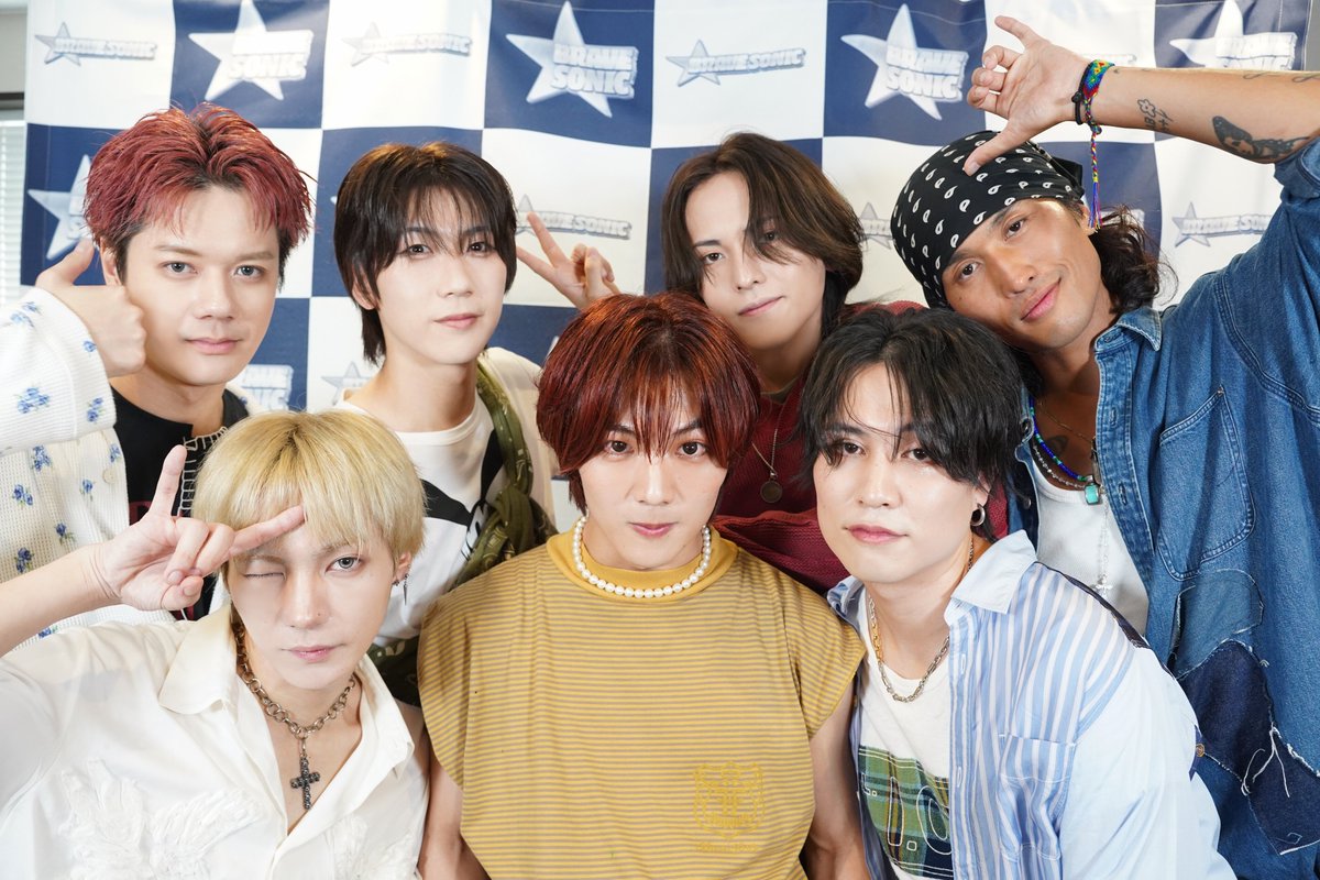 utaten's tweet photo. BRAVE SONIC in豊洲PIT 全出演者インタビュー公開！ https://t.co/Tz4KgoOfnm 

OHL・SevenDeuce・杉本琢弥・THE BEAT GARDEN・ENJIN・GENIC・WHITE JAM・7ORDER、全9組のインタビューを公開中！ 

セットリストからのピックアップ歌詞など、UtaTenでしか聞けない内容をお見逃しなく✨ https://t.co/aMCiLliXaz