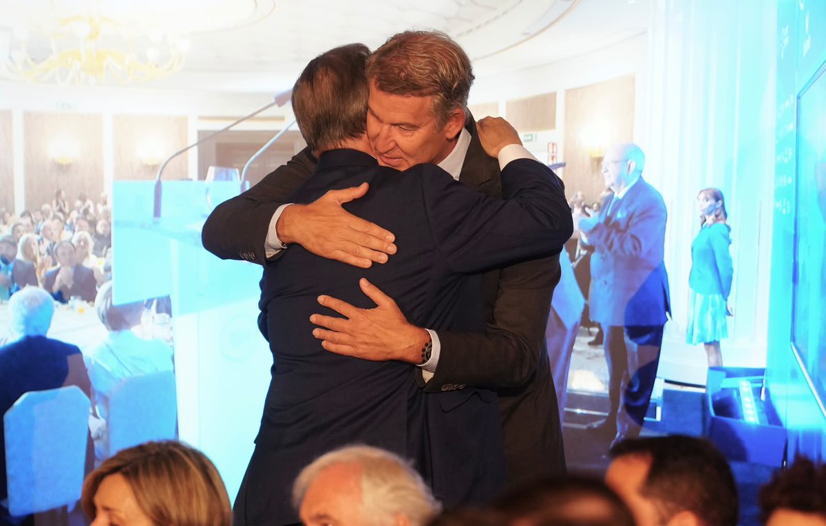 eliasbendodo's tweet photo. Ceuta merece que la arropen como hoy ha arropado todo el @ppopular a su presidente, @JuanVivasLara, en el desayuno de Nueva Economía en Madrid. 

Estamos con vosotros. https://t.co/Z2ZLVufGow