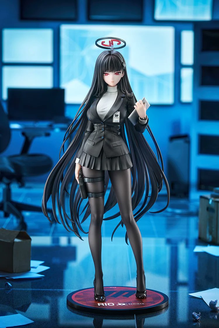gsc_kahotan's tweet photo. ／
　合理的な解を見せてあげる。
＼
￣￣￣￣￣￣￣￣￣￣￣￣￣
1/7スケールフィギュア リオ
＿＿＿＿＿＿＿＿＿＿＿＿＿
>>https://t.co/tM8QEbqy8I

グッスマ公式ショップでの
ご予約は9月9日（水）まで💠
#ブルーアーカイブ #ブルアカ #グッスマ https://t.co/Ww83aYQ5Fi