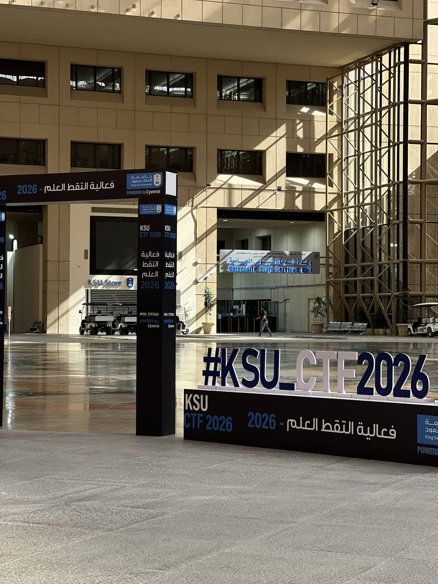 Lujain_CYB's tweet photo. #KSU_CTF 💙👩🏻‍💻 https://t.co/JNpvWFdIW2