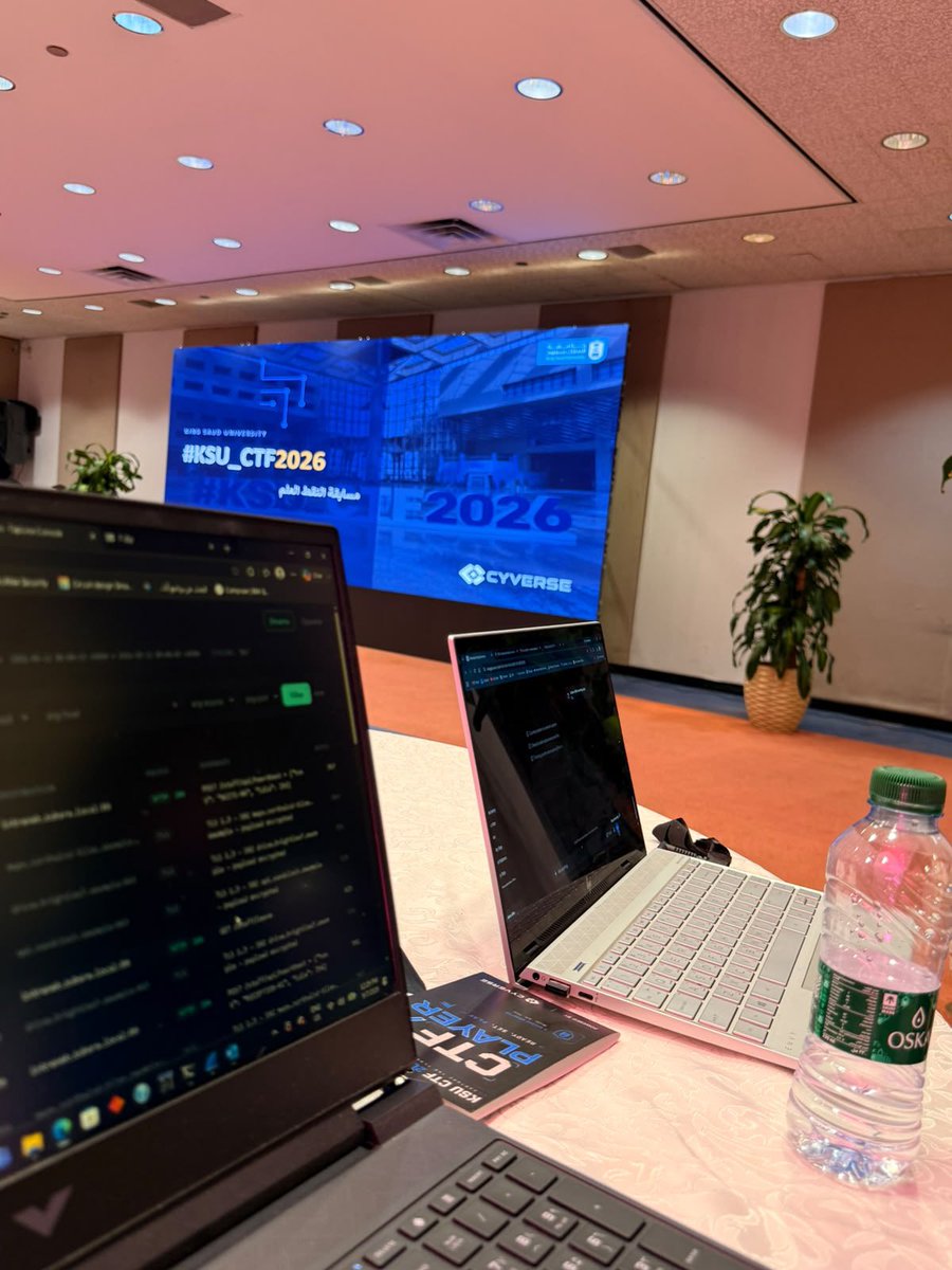 Lujain_CYB's tweet photo. #KSU_CTF 💙👩🏻‍💻 https://t.co/JNpvWFdIW2