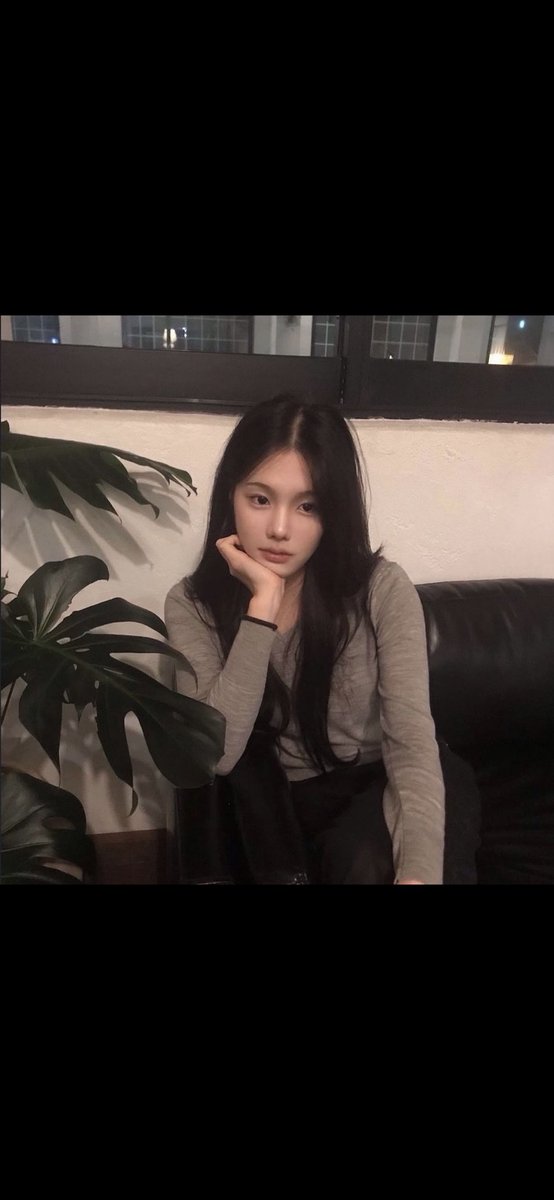 qi01t5's tweet photo. #지인박제 #지인상납 https://t.co/vxMjoSs9B2