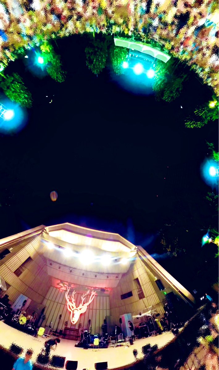 KenzfLau's tweet photo. Love is born 2025 の昼と夜
#ラブボン
#大塚愛 https://t.co/R3FFoUhuWe
