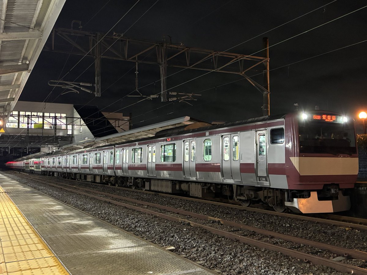 Jobanline_E501's tweet photo. 568MはE531系K423編成、赤電でした。 https://t.co/yZzs75VEqZ
