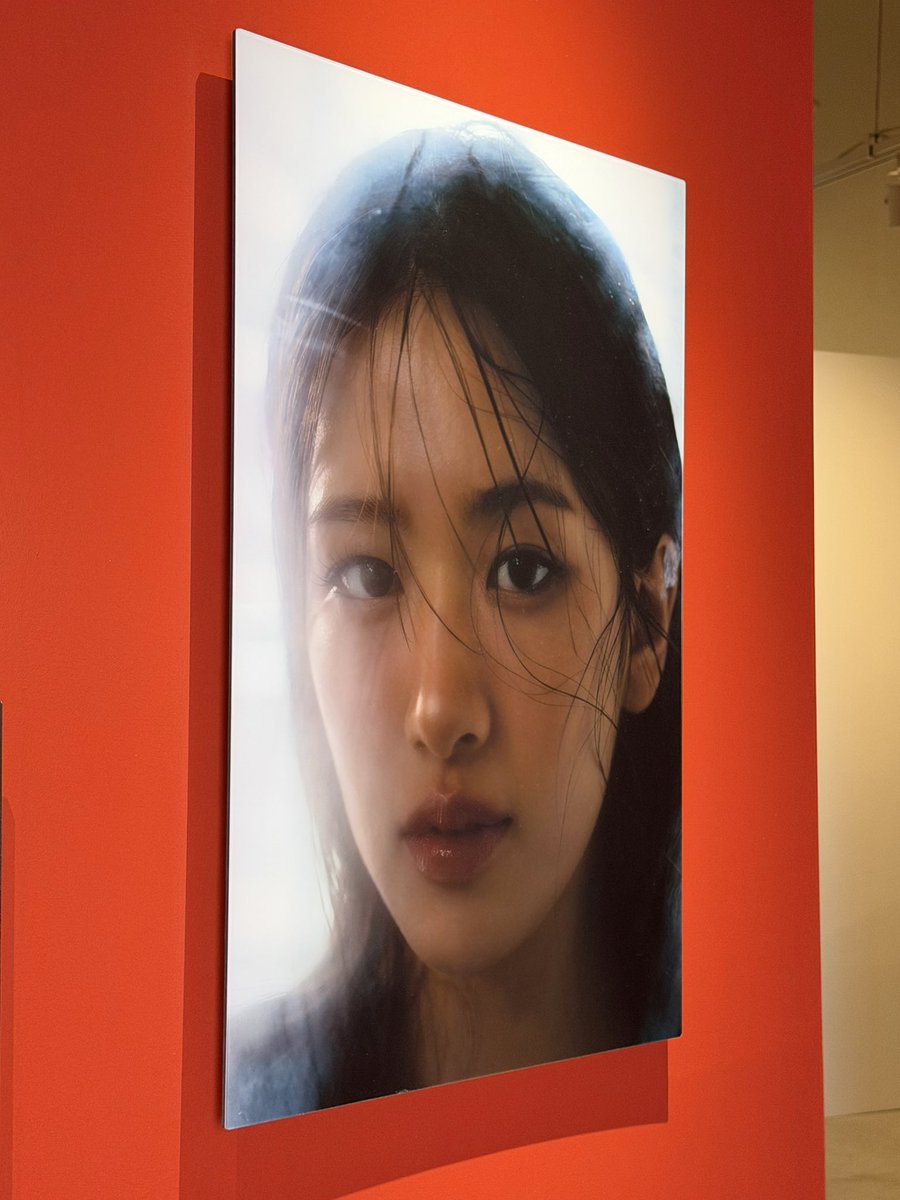 MINT__0901's tweet photo. 왕크게보니 왕이쁘더라구요🥰 https://t.co/Y33V2Cvcq5
