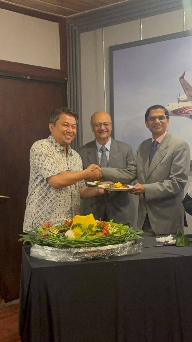 Frost_Sullivan's tweet photo. @frost_sullivan &amp; PT Dirgantara Indonesia (PTDI) are working together to help advance Indonesia’s dual-use aerospace ecosystem.
From advanced manufacturing &amp; MRO to UAS, supply-chain localisation &amp; global partnerships, we aim to build long-term national capability &amp; ind'l impact. https://t.co/7pPFrJsITr